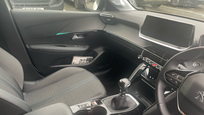 Peugeot 208 1.2 PureTech 100 Allure Premium 5dr Petrol Hatchback